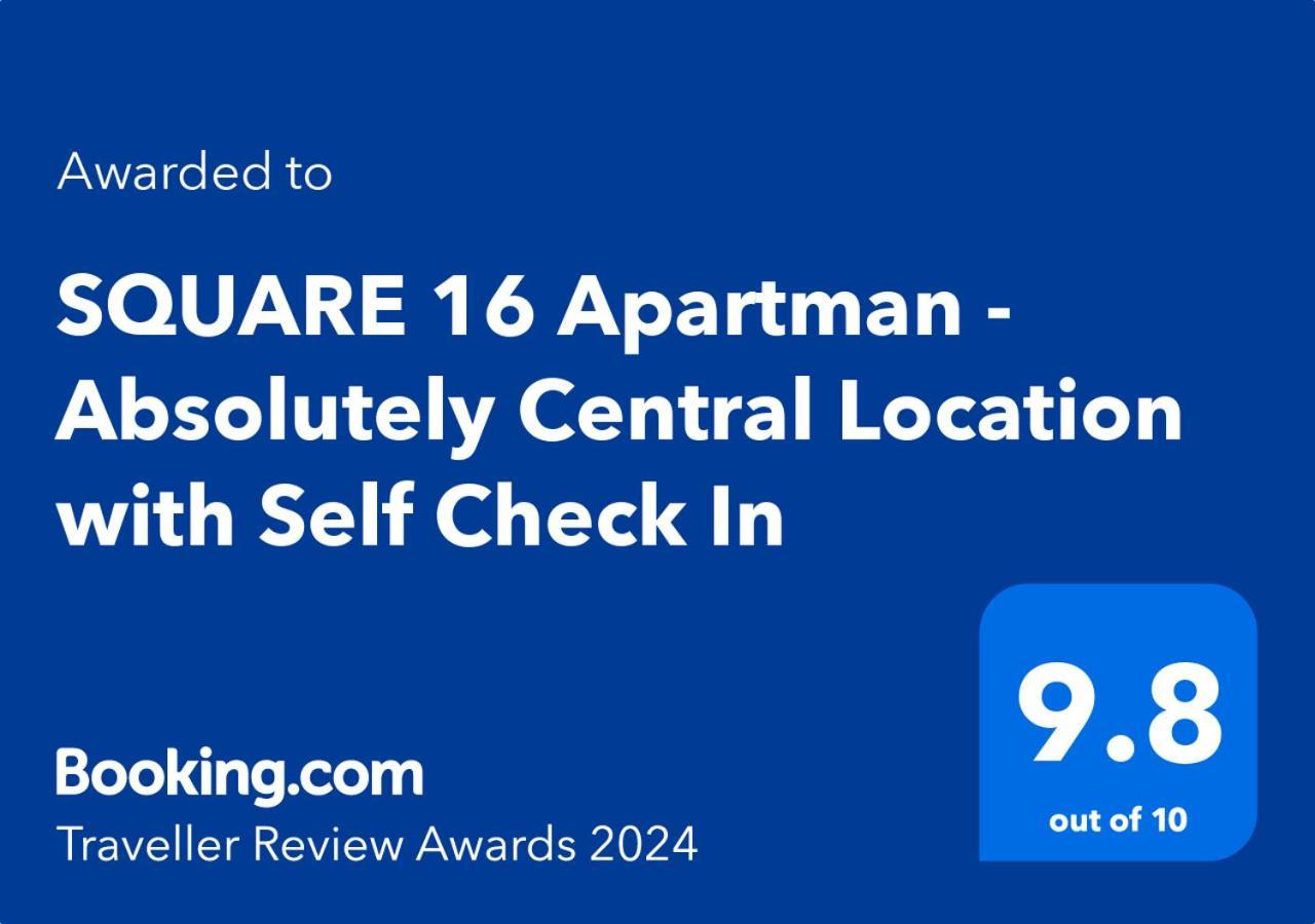 Square 16 Apartman - Absolutely Central Location With Self Check In Сомбатгей Екстер'єр фото
