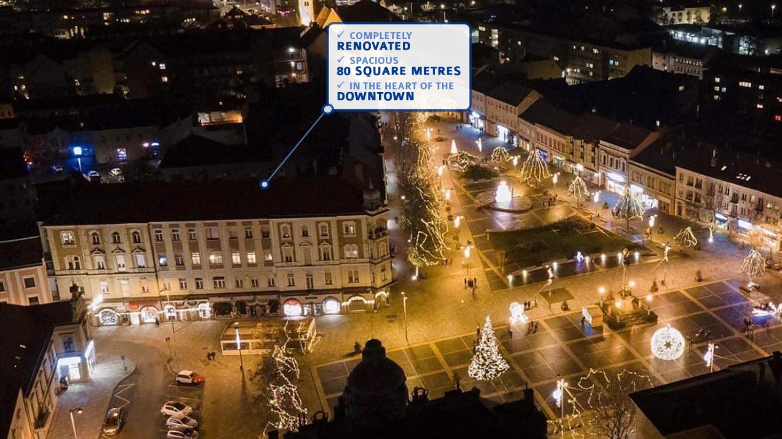 Square 16 Apartman - Absolutely Central Location With Self Check In Сомбатгей Екстер'єр фото